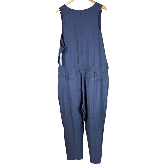 Athleta Brooklyn Textured Jumpsuit Medieval Violet Women's Size 24 New With Tags - Picture 5 of 13